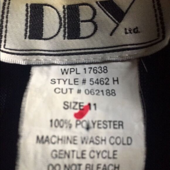 Great light weight 3 piece suit by DBY in size 11 - Picture 5 of 5